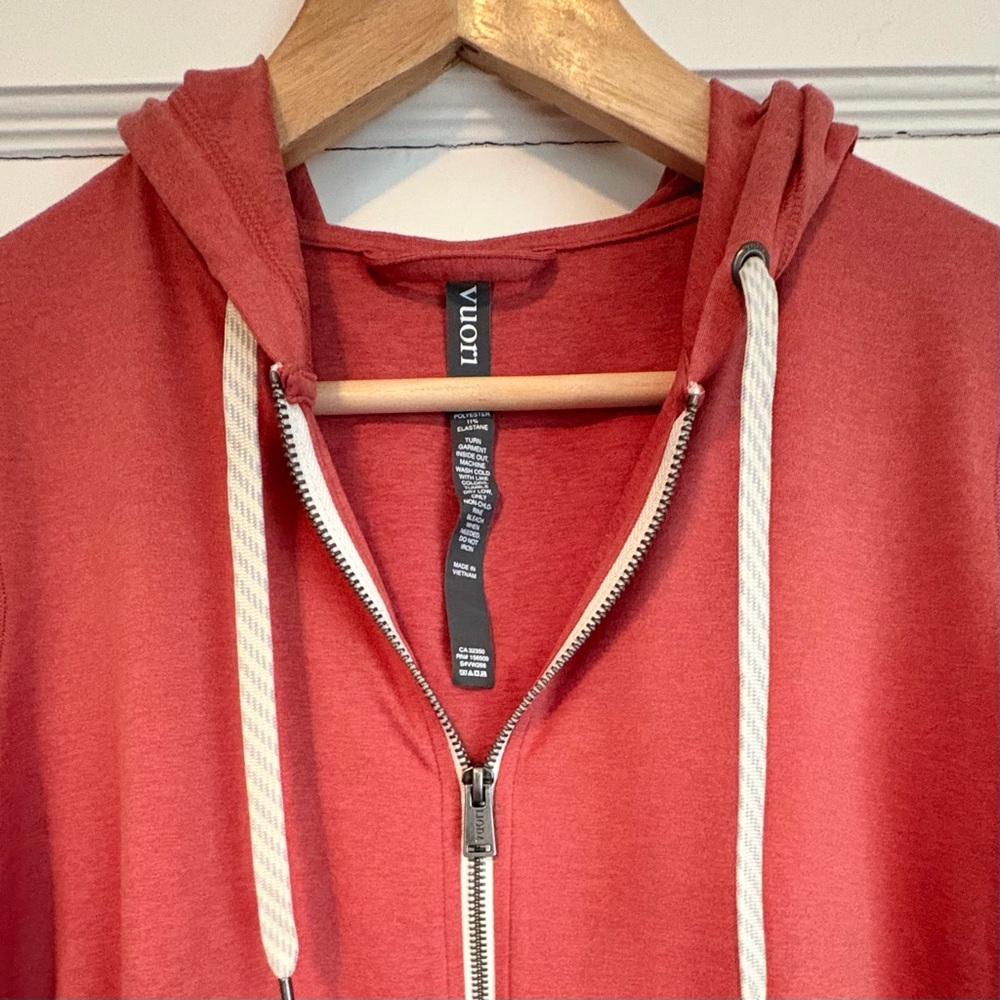 Vuori Halo Performance Hoodie. Cinnamon Color. Soft. Womens XS Pockets Full Zip - Picture 4 of 9